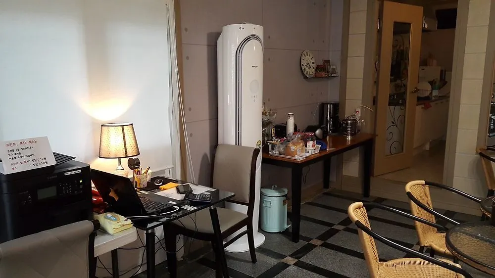 Remnant Guesthouse - Hostel South Korea